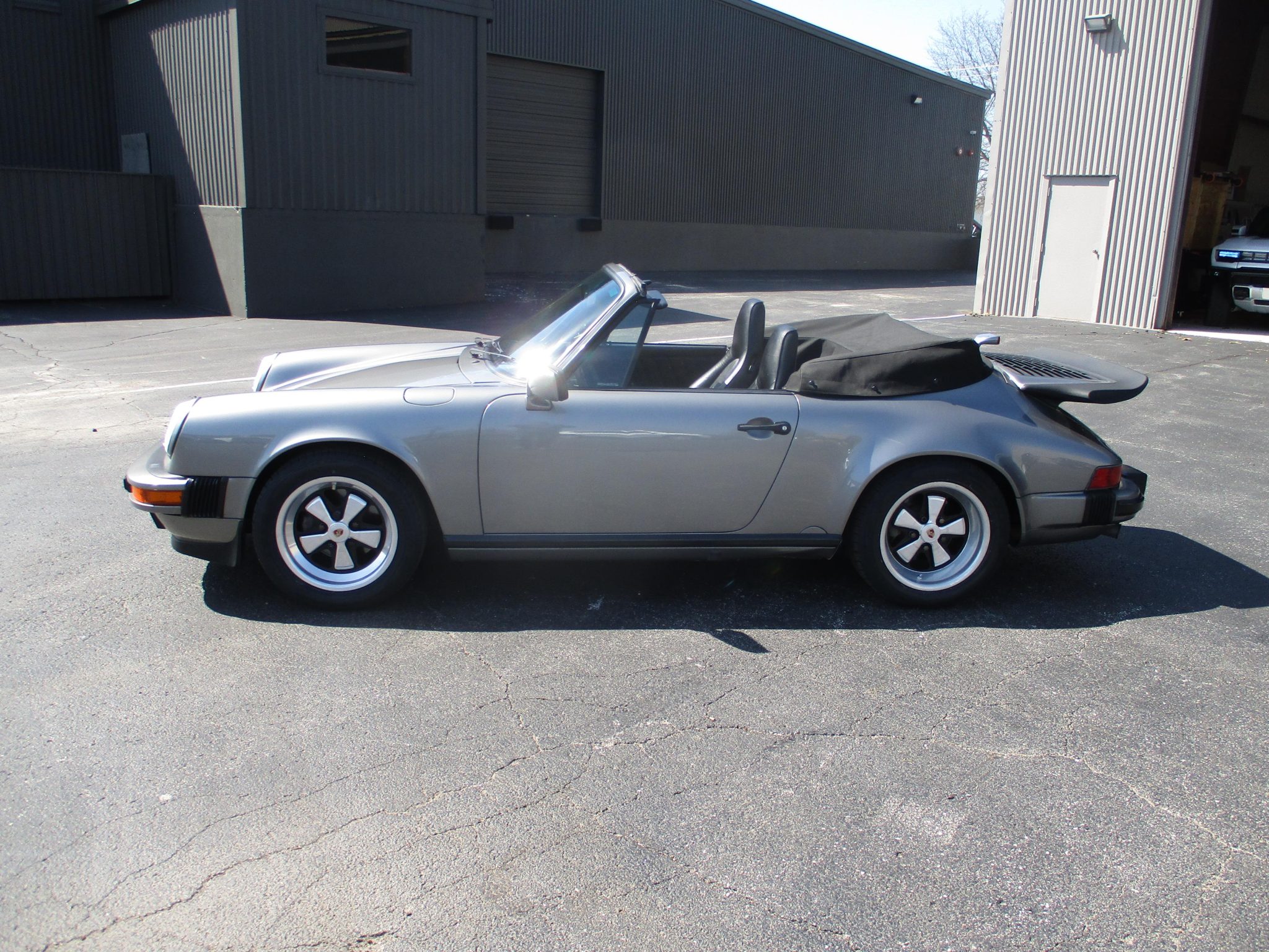 Porsche 911 Carrera